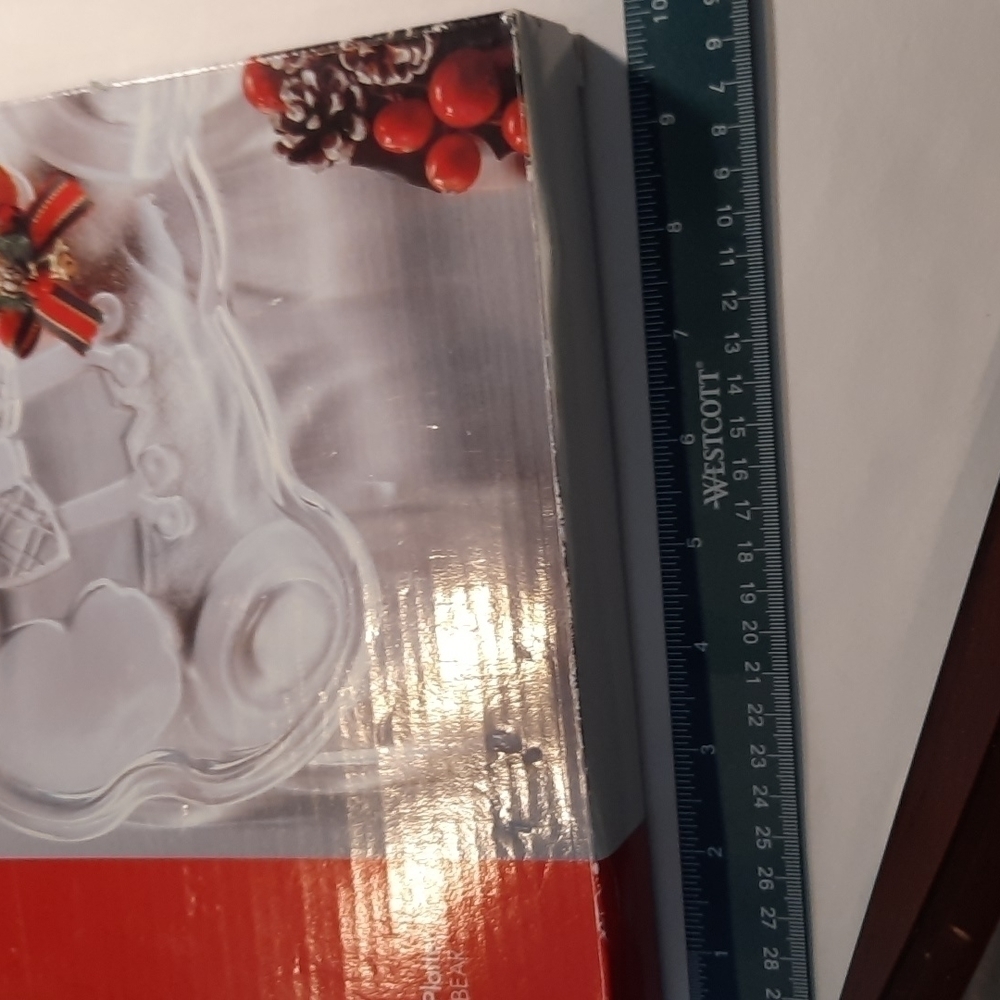 Holiday Santa Bear Glass Platter - Picture 6 of 7